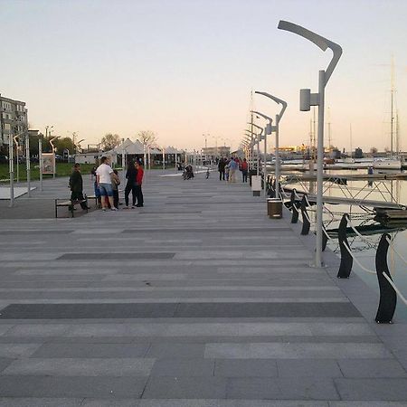 Apartament Port Turistic 曼加利亚 外观 照片