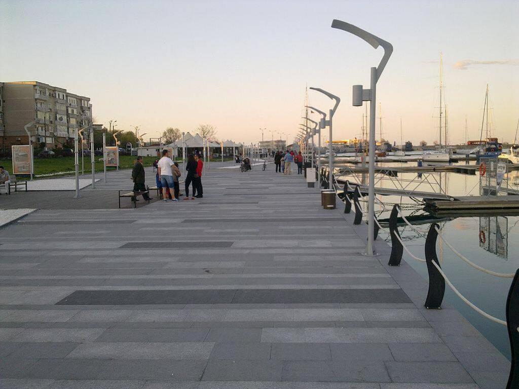 Apartament Port Turistic 曼加利亚 外观 照片